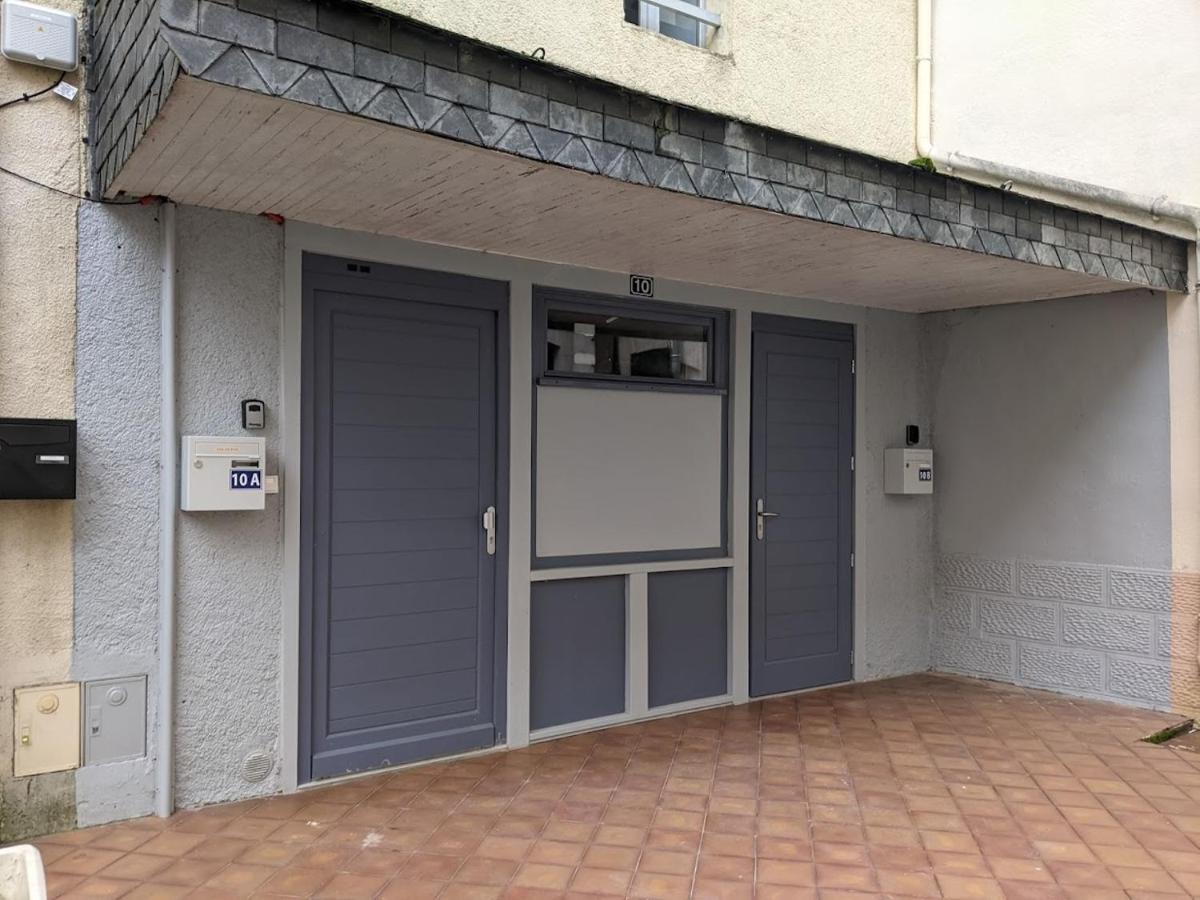 Duplex Plein Centre Ville 10B Malestroit 外观 照片