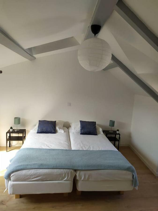 Duplex Plein Centre Ville 10B Malestroit 外观 照片
